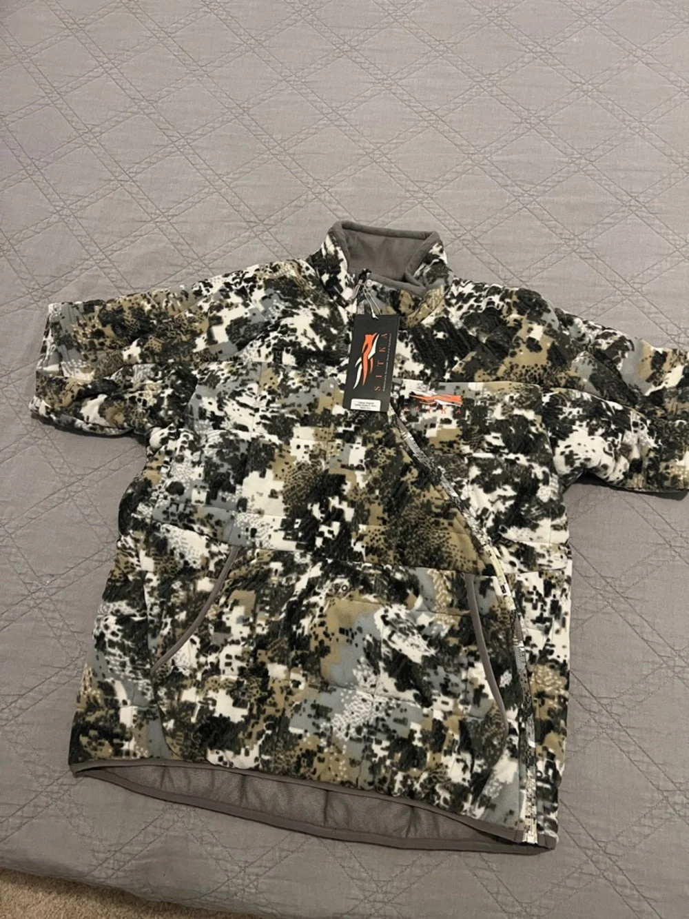 NWT Sitka Celsius Shacket size L - Picture 1 of 3